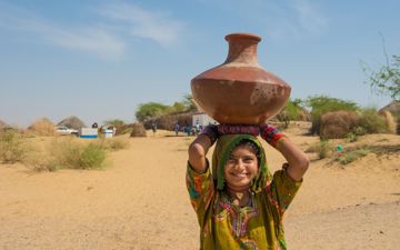 Give Zakat With Trust And Peace Of Heart