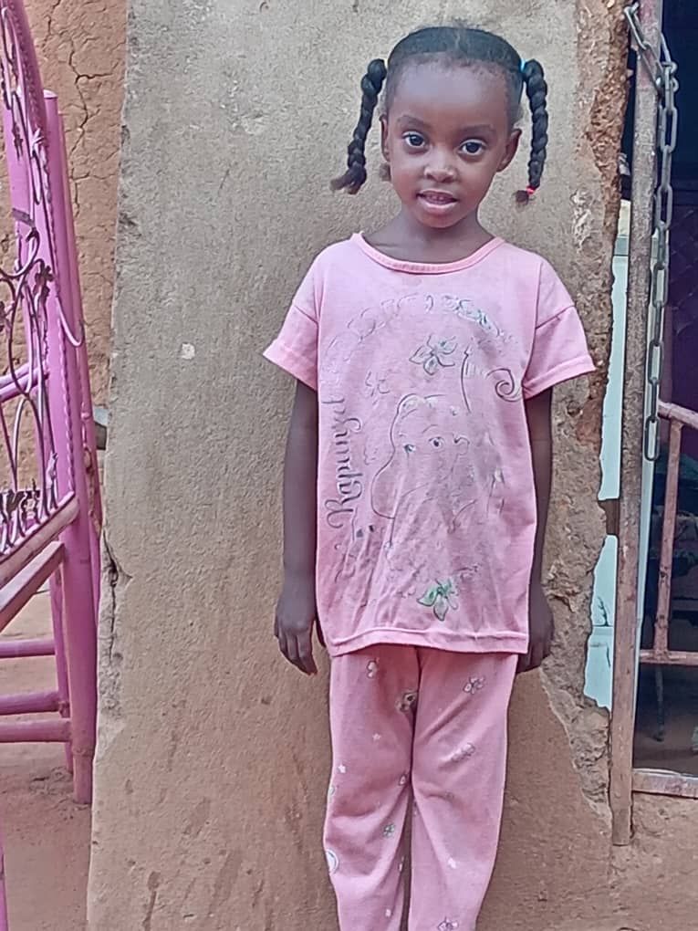 Human Appeal Orphan - Menn