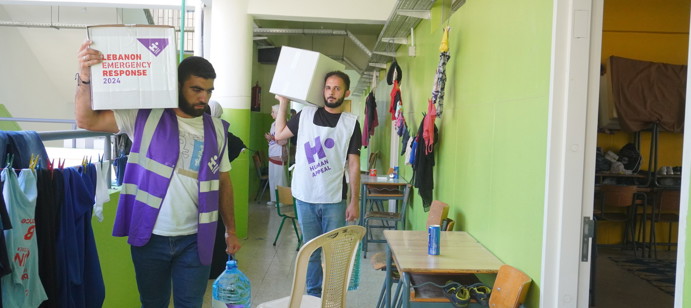 On 29th September, we delivered 56 hot meals to families in shelters at Saida.